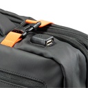 Mochila Cougar Vanguard 17" Usb - Water-resistant